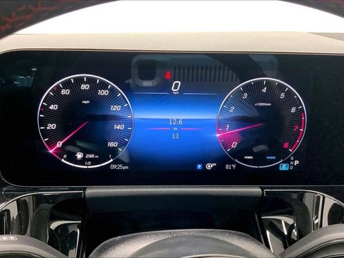 New 2026 Mercedes-Benz GLA 250 image 22