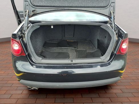 Used 2008 Volkswagen Jetta SE FWD image 28