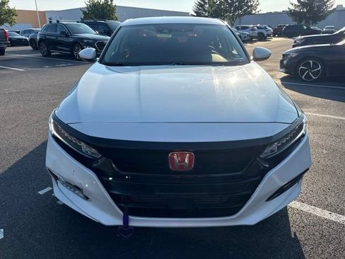 Used 2019 Honda Accord LX image 3