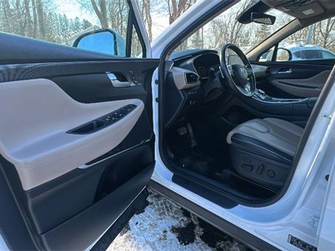 Used 2022 Hyundai Santa Fe Limited image 31