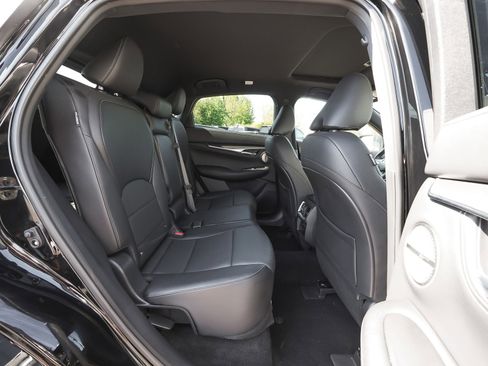 Used 2023 INFINITI QX55 Essential AWD/4WD image 39