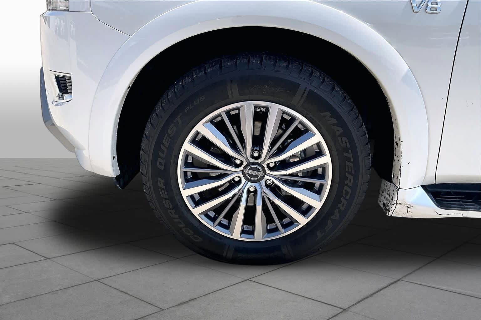 Used 2022 Nissan Armada SL w/ Captain's Chairs Package RWD image 10