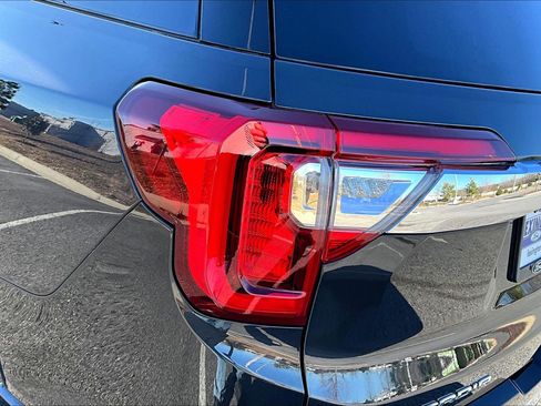 Used 2020 GMC Acadia Denali w/ Technology Package image 25