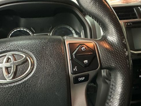 Used 2017 Toyota 4Runner Limited image 13