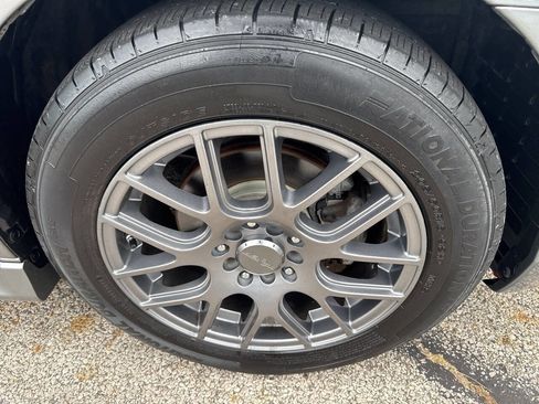 Used 2014 Mitsubishi Lancer ES image 26