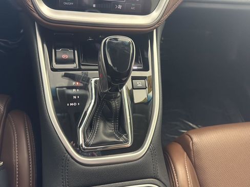 Used 2020 Subaru Outback Touring w/ Popular Package #2 image 21