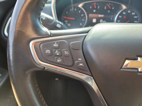 Used 2021 Chevrolet Equinox LT image 30