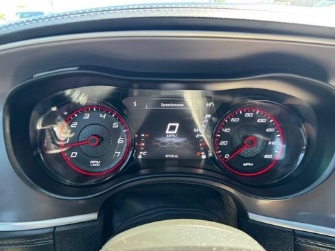 Used 2021 Dodge Charger R/T w/ Plus Group RWD image 18