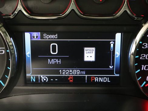 Used 2017 Chevrolet Silverado 1500 High Country AWD/4WD image 39
