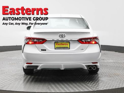 Used 2024 Toyota Camry SE FWD image 6