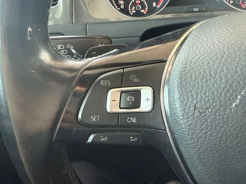 Used 2017 Volkswagen Golf Alltrack SE AWD/4WD image 18