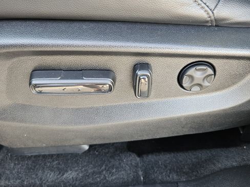 Certified 2021 Honda CR-V Touring image 12