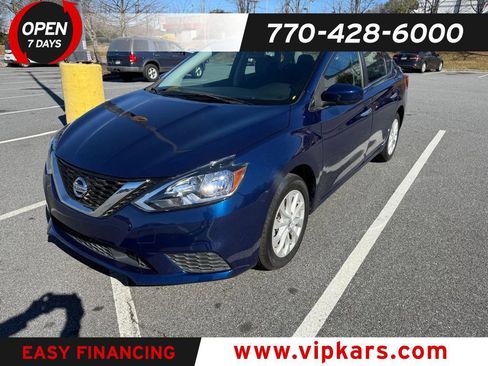 Used 2019 Nissan Sentra SV image 1