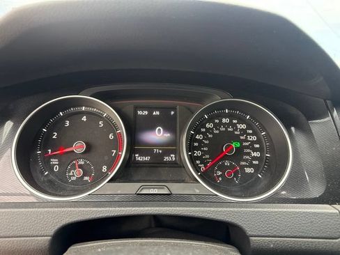 Used 2016 Volkswagen GTI Autobahn FWD image 7