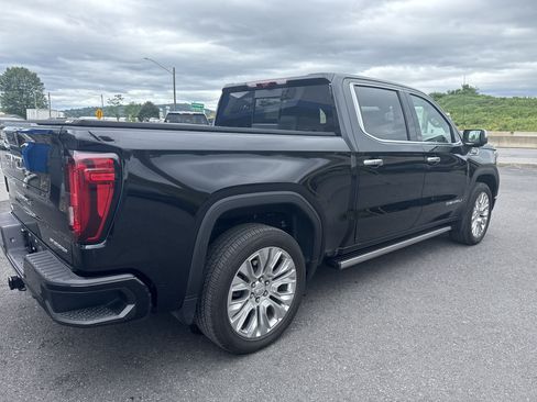 Used 2022 GMC Sierra 1500 Denali w/ Denali Reserve Package AWD/4WD image 6