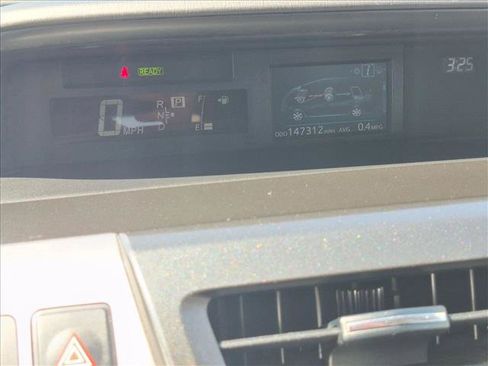 Used 2015 Toyota Prius V Three FWD image 12
