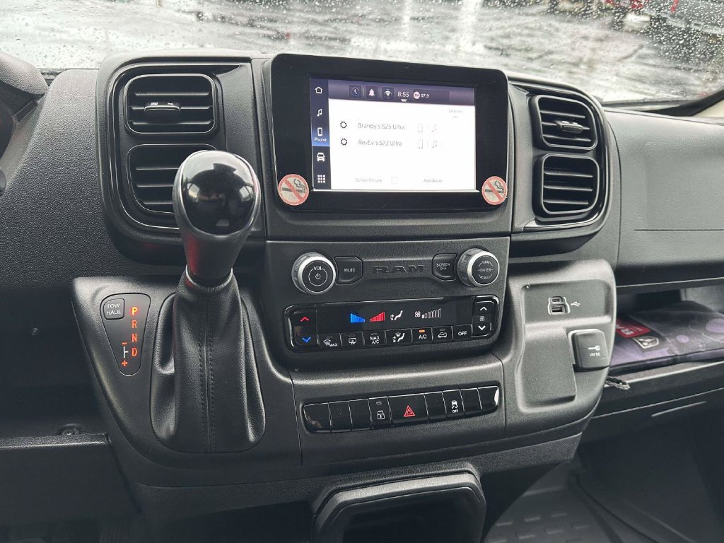 Used 2025 RAM ProMaster 2500 w/ Convenience Group FWD image 21