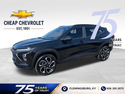Used 2025 Chevrolet Trax RS w/ Driver Confidence Package