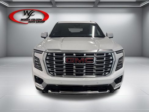 New 2026 GMC Yukon Denali w/ LPO, Floor Liner Package RWD image 2