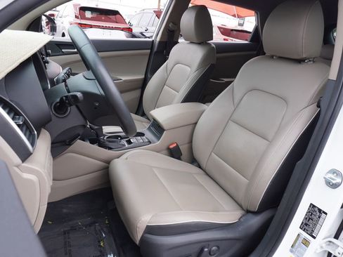 Used 2019 Hyundai Tucson Limited w/ Cargo Package image 13