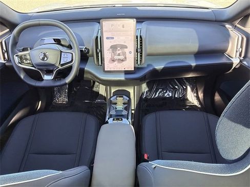 Used 2026 Volvo EX30 Cross Country Ultra image 16