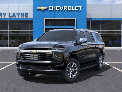 New 2025 Chevrolet Suburban Premier AWD/4WD image 6