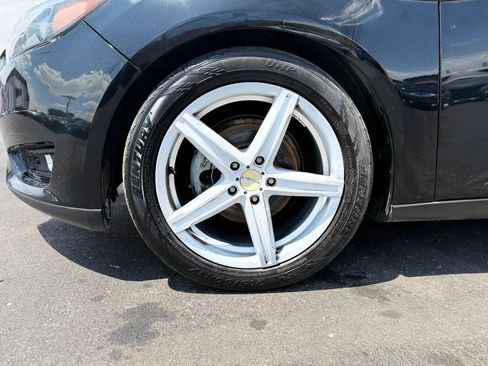 Used 2018 Ford Focus Titanium FWD image 39