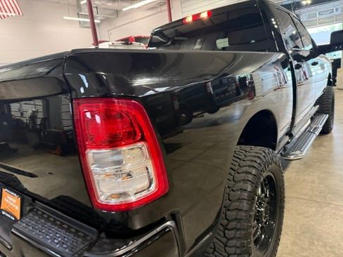 Used 2024 RAM 2500 Big Horn AWD/4WD image 25