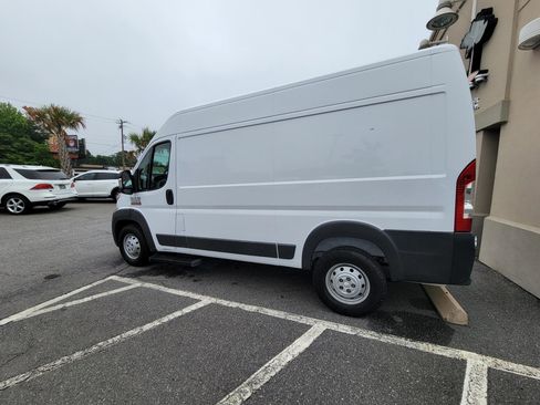 Used 2017 RAM ProMaster 1500 w/ Interior Convenience Group FWD image 8