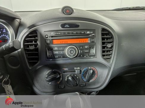 Used 2014 Nissan Juke S image 18