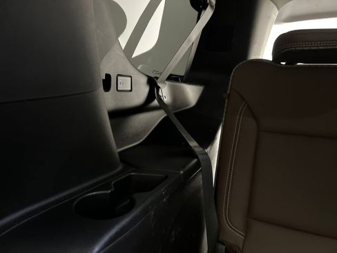 Used 2022 Chevrolet Tahoe High Country image 30