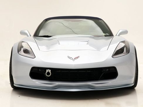 Used 2017 Chevrolet Corvette Grand Sport RWD image 5