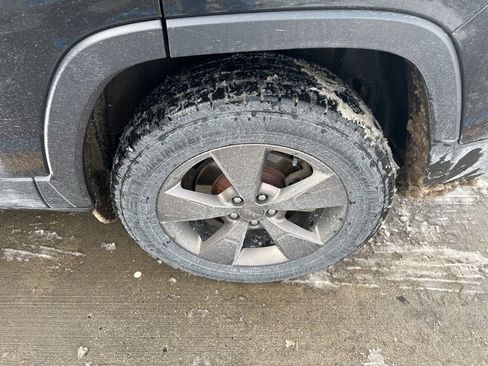 Used 2016 Jeep Cherokee 75th Anniversary image 25