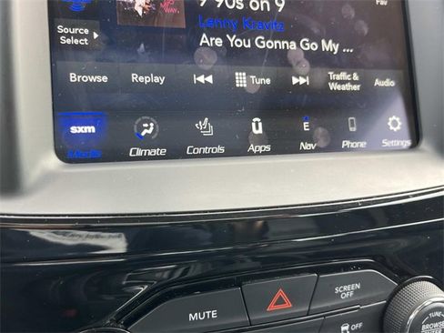 Used 2023 Chrysler 300 S image 35