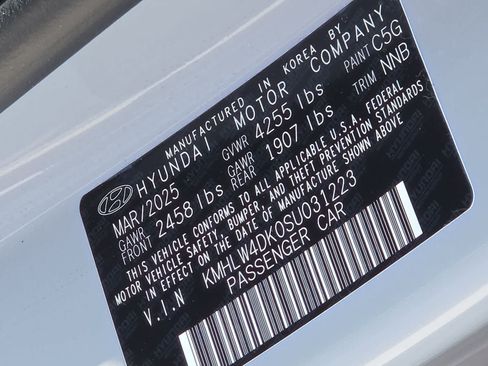Used 2025 Hyundai Elantra N FWD image 25