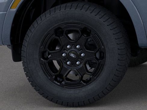 New 2025 Ford Ranger XLT w/ FX4 Off-Road Package image 19