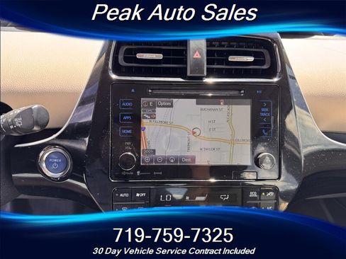 Used 2016 Toyota Prius Three FWD image 19