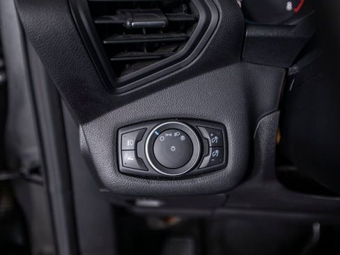 Used 2017 Ford Escape SE w/ SE Sport Appearance Package FWD image 36