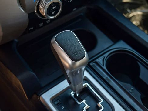 Used 2021 Toyota Tundra Limited w/ Limited Premium Package image 21