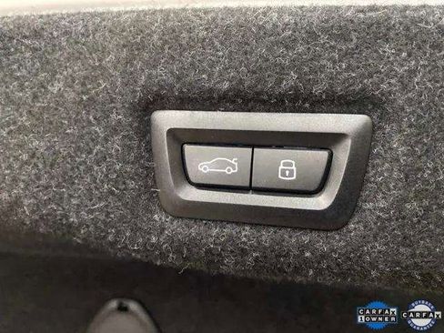 Used 2025 BMW 530i xDrive image 8