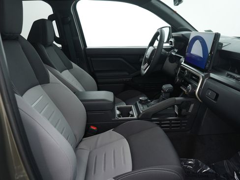 Used 2026 Toyota Tacoma TRD Off-Road w/ TRD Off Road Upgrade Package image 11