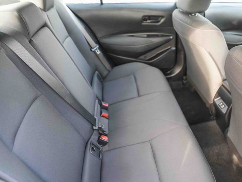Used 2023 Toyota Corolla LE image 19