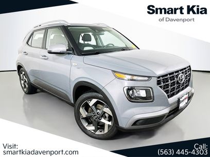 Used 2022 Hyundai Venue SEL