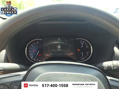 Used 2024 Toyota RAV4 XLE FWD image 19