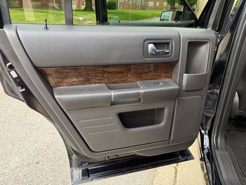 Used 2016 Ford Flex Limited AWD/4WD image 37