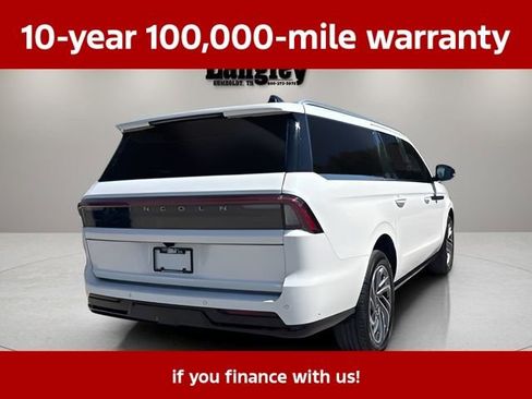 Used 2025 Lincoln Navigator L Reserve AWD/4WD image 19