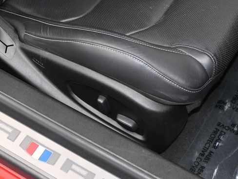 Used 2019 Chevrolet Camaro LT image 39