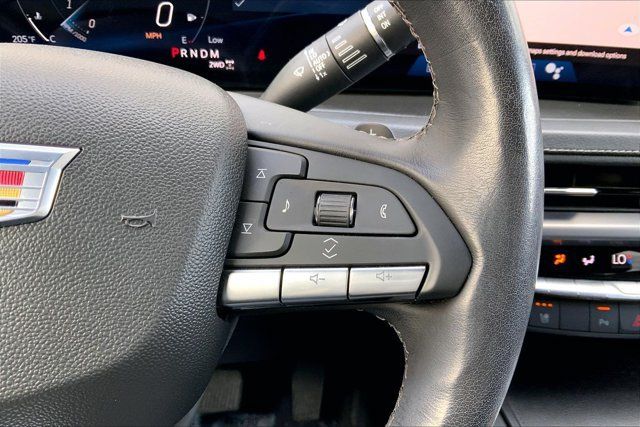 Used 2024 Cadillac XT4 Premium Luxury AWD/4WD image 18