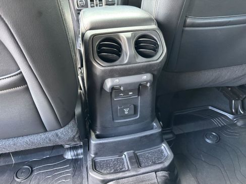 Used 2018 Jeep Wrangler Unlimited Sahara w/ Dual Top Group AWD/4WD image 40