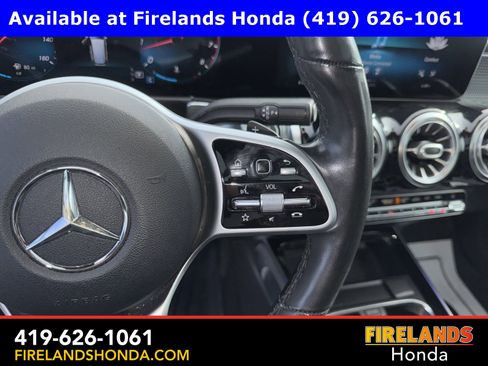 Used 2021 Mercedes-Benz GLB 250 4MATIC image 19